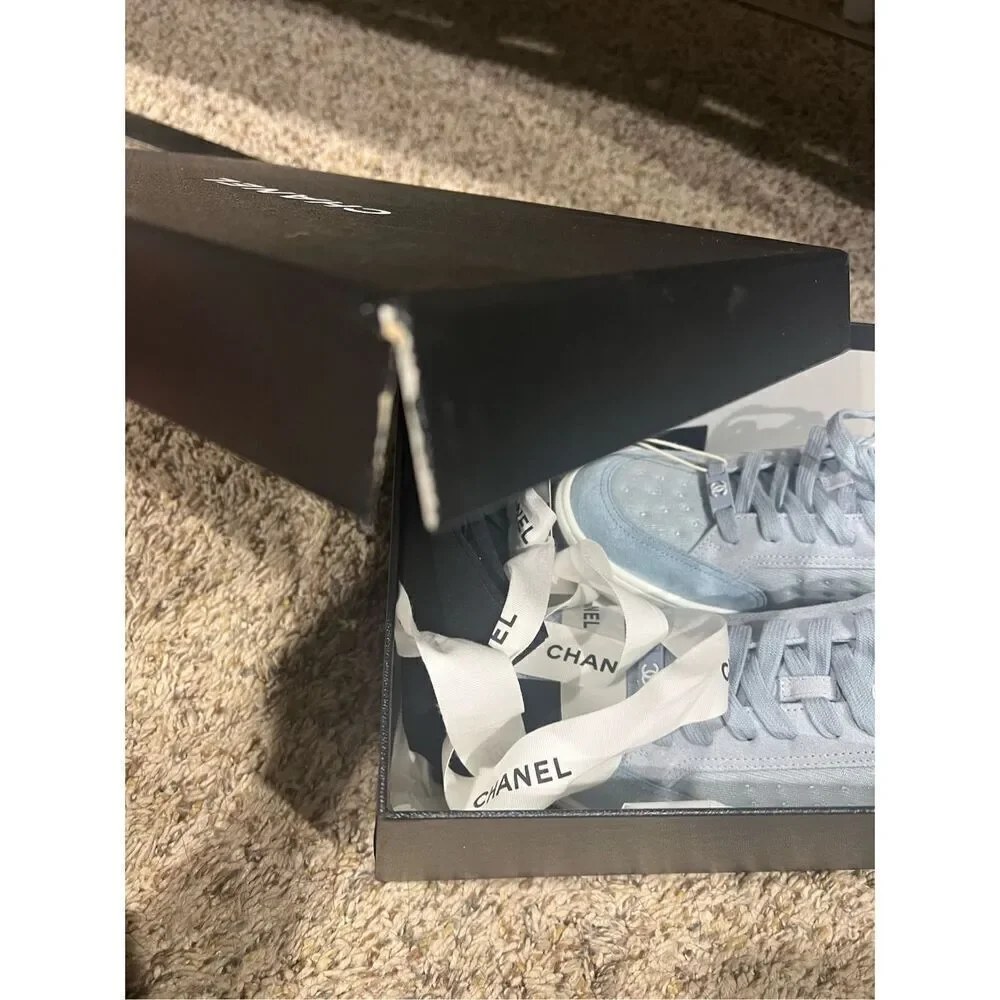 Gorgeous chanel light blue sneakers size 36
